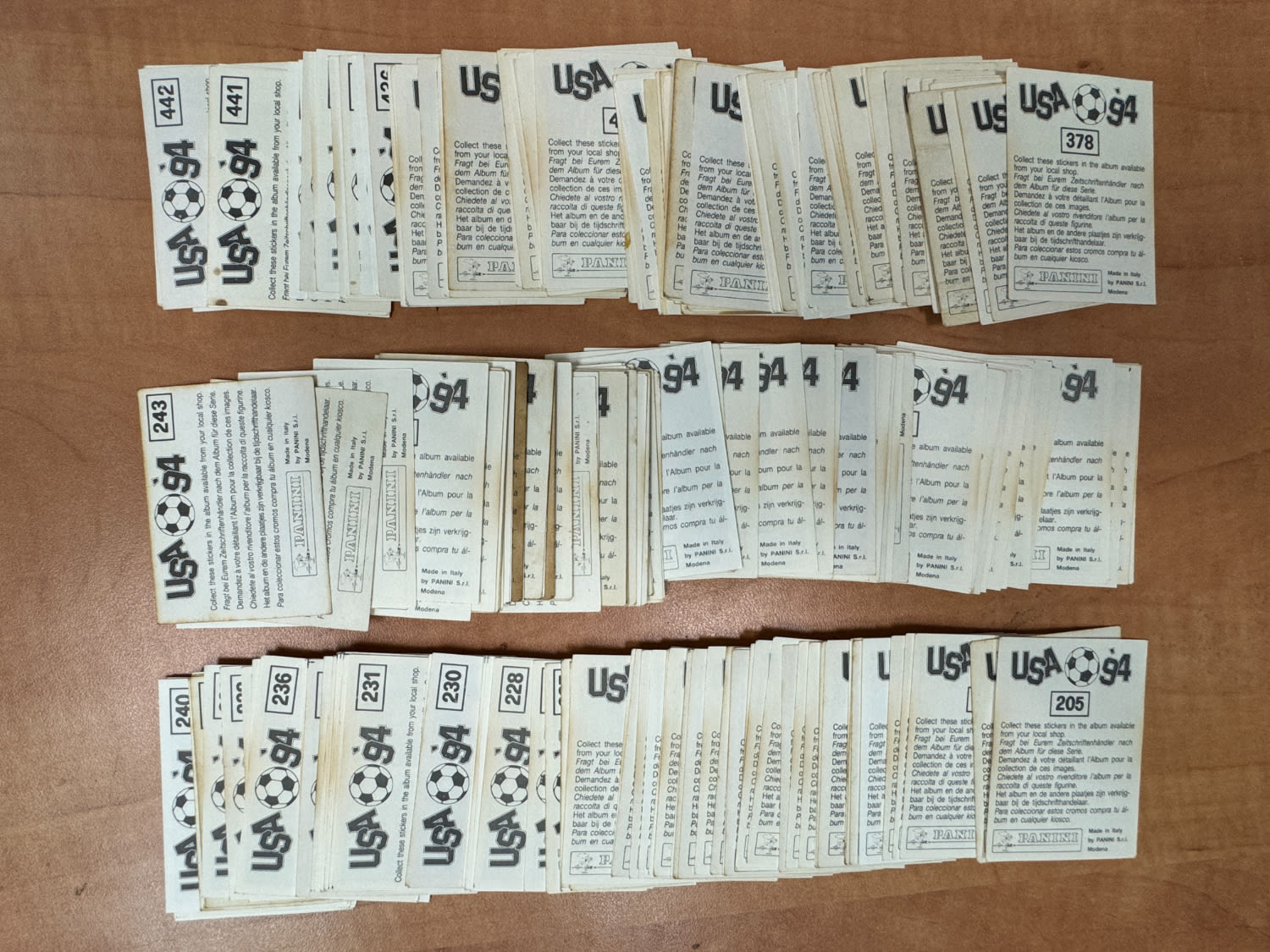 מדבקות לאלבומים - מקבץ גדול של מעל 350 מדבקות של אלבום מונדיאל 94' אשר היה בארה"ב - מצבים ... - 1 1
