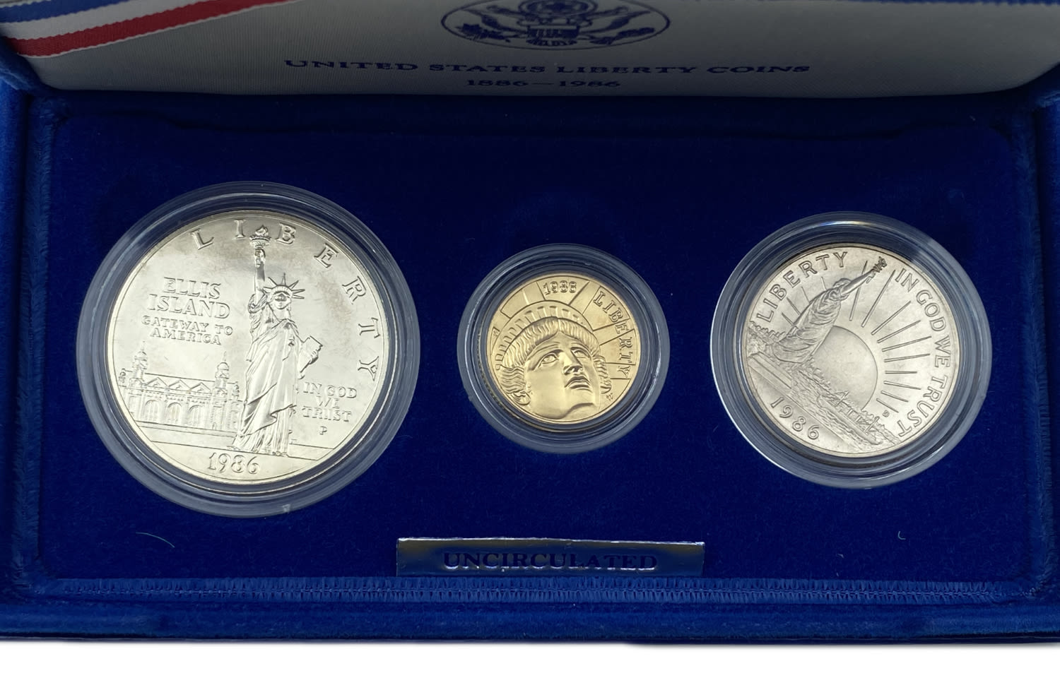 USA - 3 coins set - Liberty - commemorative coins 1986 - 5 Dollars 1986, Gold 900, 8.359g. 1 Dollar, silver 900, 26.73g - 1 1