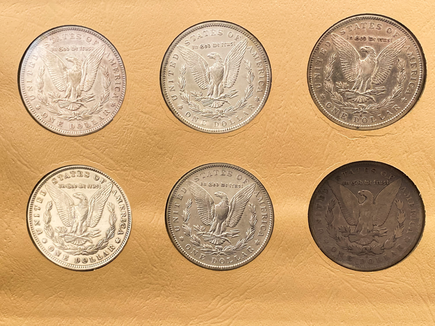 USA - A prestigious album containing 30 Morgan dollar coins from different years (1891-1921) and different ... - 1 9