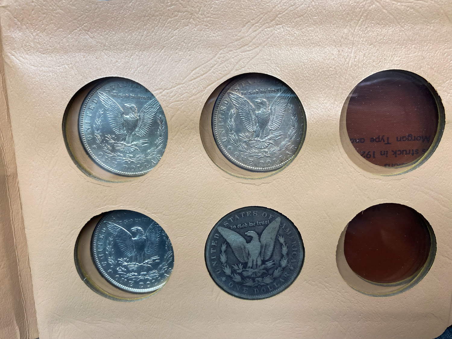 USA - A prestigious album containing 30 Morgan dollar coins from different years (1891-1921) and different ... - 1 7