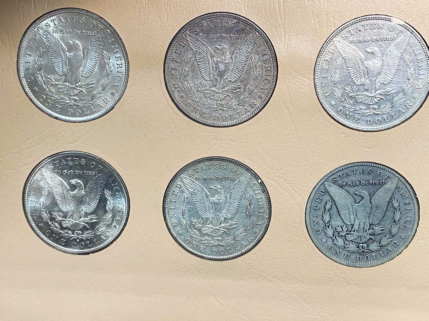 USA - A prestigious album containing 40 Morgan dollar coins from different years (1878-1890) and different ... - 1 9