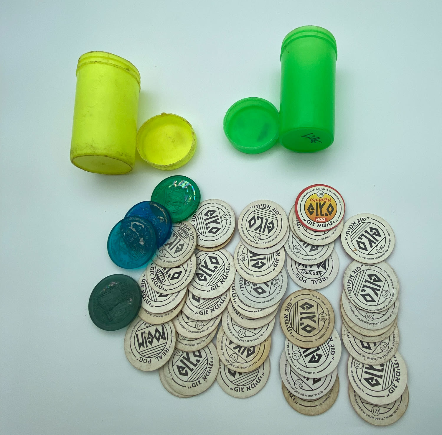 פוגים - כ40 פוגים מסדרות שוונת + 4 פצצים ו-2 מחסניות פוגים בעברית! מחסניות הפוגים מאוד קשות להשגה ולא מופיעות ... - 1 1