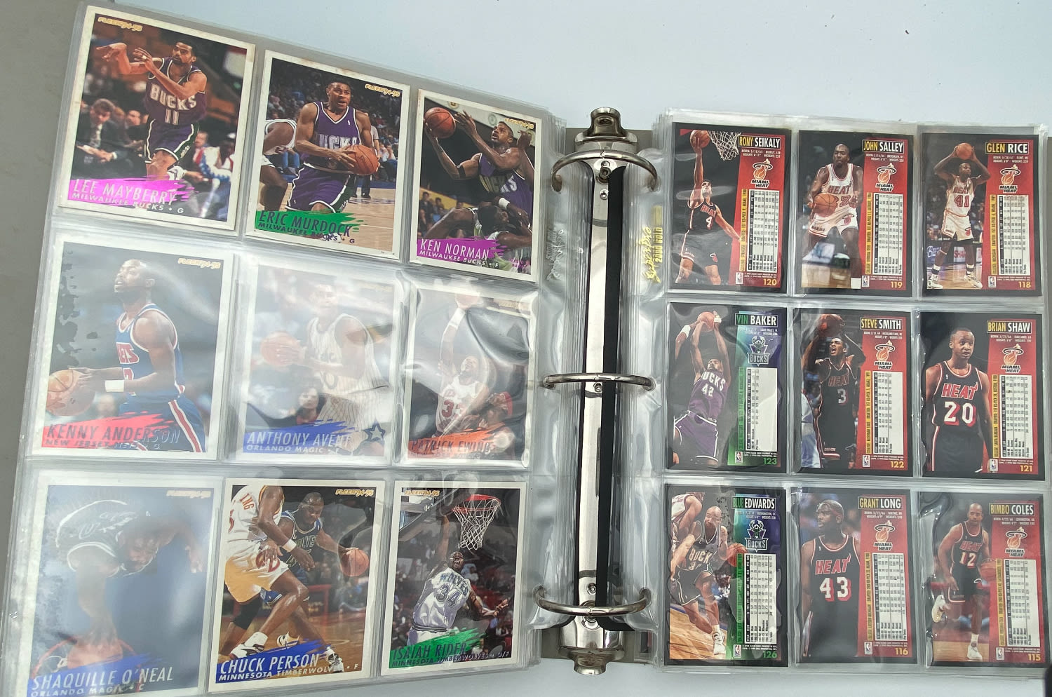קלפי איסוף - כדורסל - מקבץ קרוב ל-200 קלפי NBA רגילים וגם Topps - לא ממוינים, נמכרים כמו שהתקבלו אצלנו - הזדמנות ... - 1 5