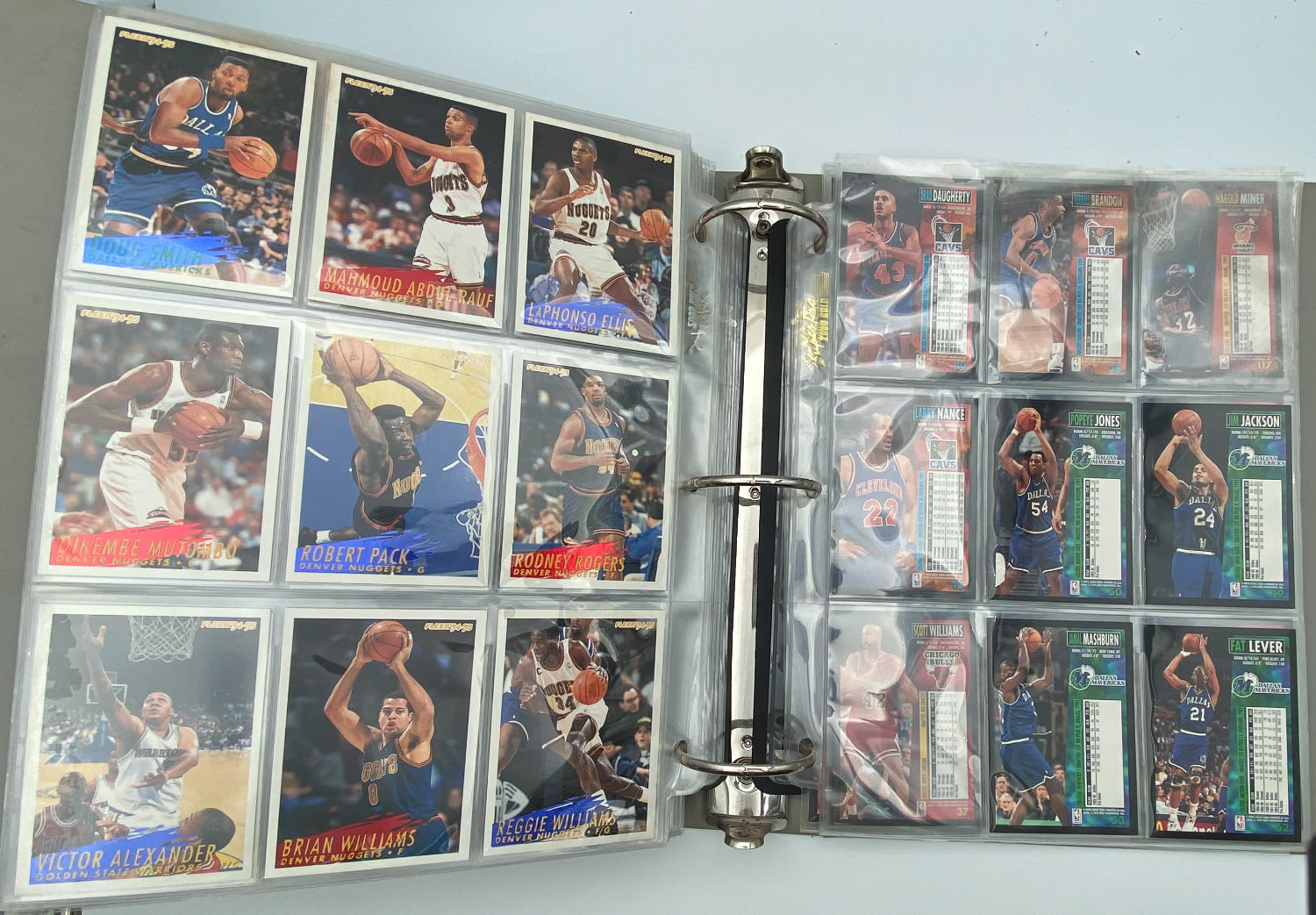 קלפי איסוף - כדורסל - מקבץ קרוב ל-200 קלפי NBA רגילים וגם Topps - לא ממוינים, נמכרים כמו שהתקבלו אצלנו - הזדמנות ... - 1 13