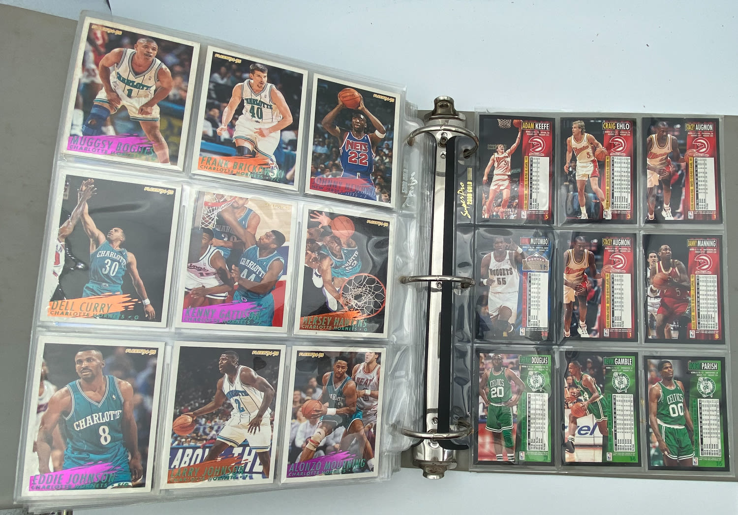 קלפי איסוף - כדורסל - מקבץ קרוב ל-200 קלפי NBA רגילים וגם Topps - לא ממוינים, נמכרים כמו שהתקבלו אצלנו - הזדמנות ... - 1 17