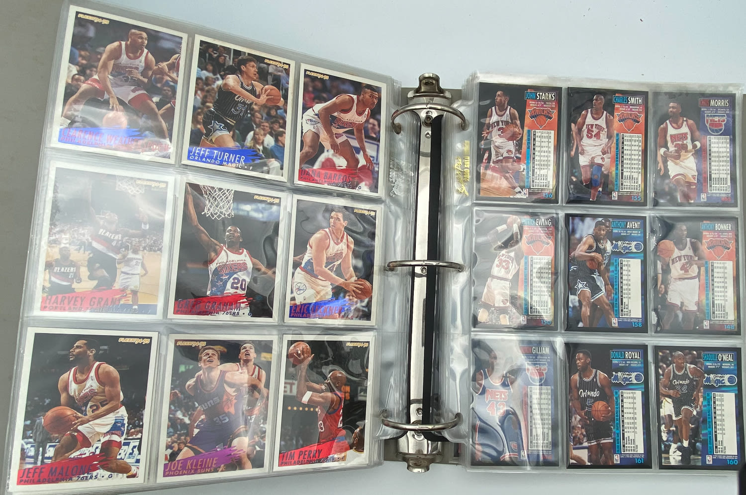 קלפי איסוף - כדורסל - מקבץ קרוב ל-200 קלפי NBA רגילים וגם Topps - לא ממוינים, נמכרים כמו שהתקבלו אצלנו - הזדמנות ... - 1 1