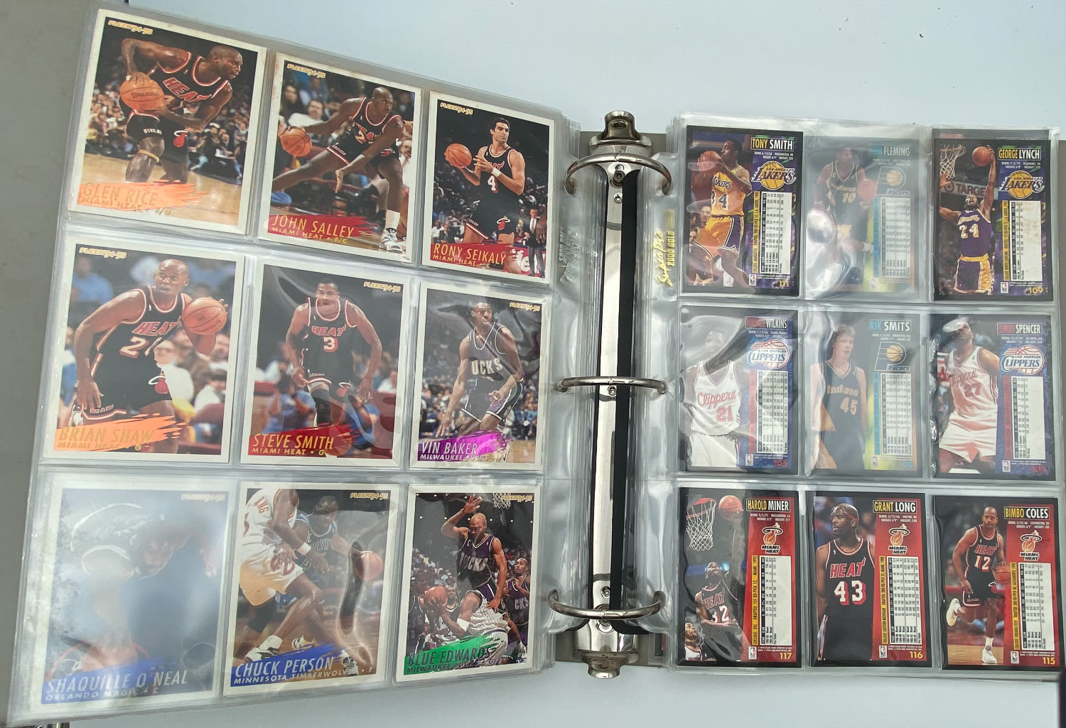 קלפי איסוף - כדורסל - מקבץ קרוב ל-200 קלפי NBA רגילים וגם Topps - לא ממוינים, נמכרים כמו שהתקבלו אצלנו - הזדמנות ... - 1 6