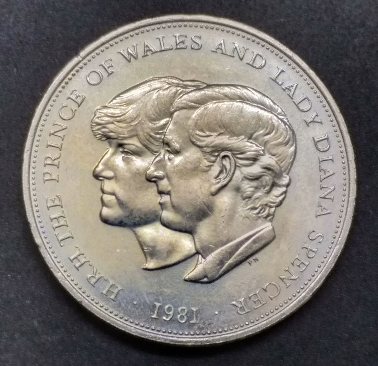 England - silver coin - Diana. - 1 1