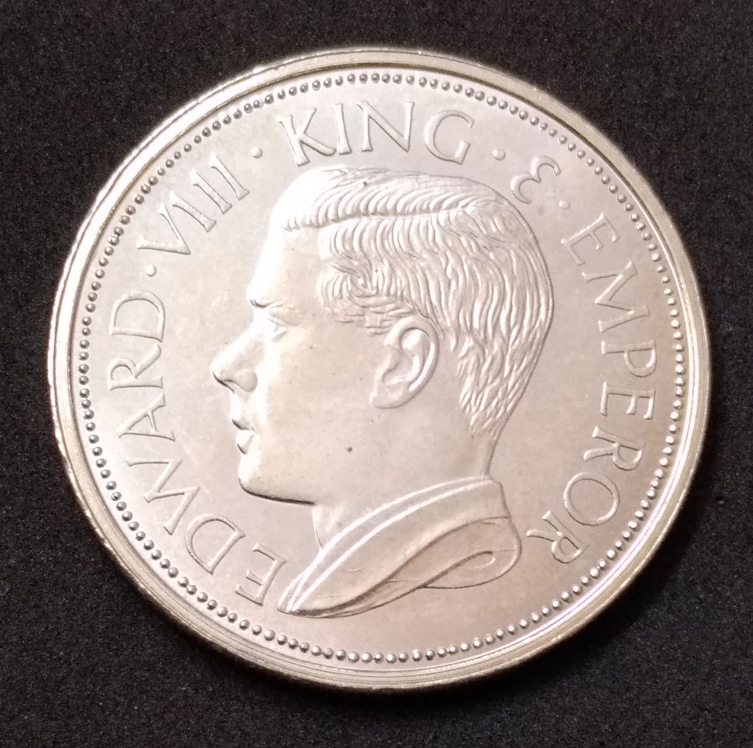 Crown - Edward VIII - Copper-Nickel-ZInc - 1 1
