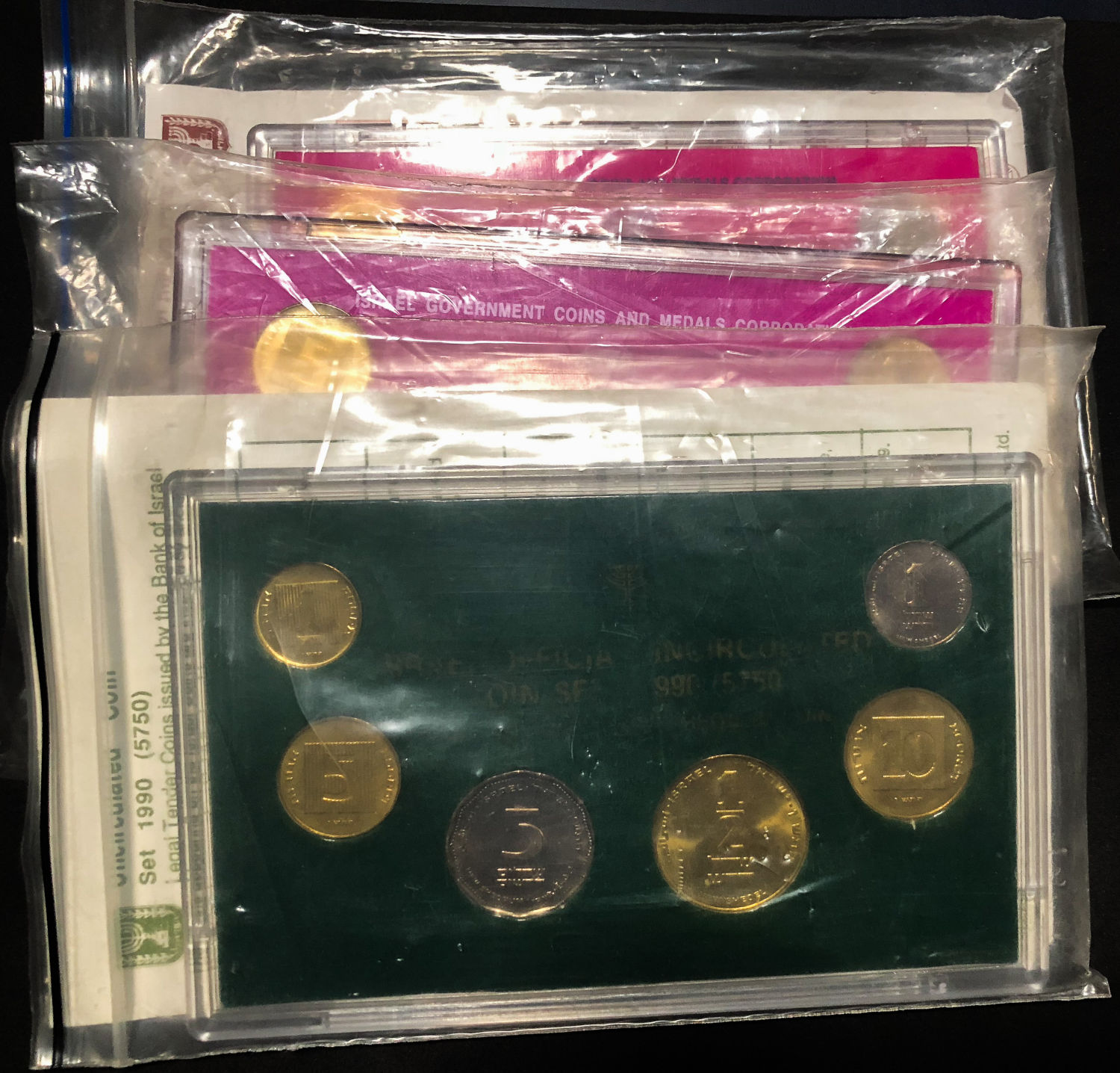 Israel - 3 sets of coins. - 1 0