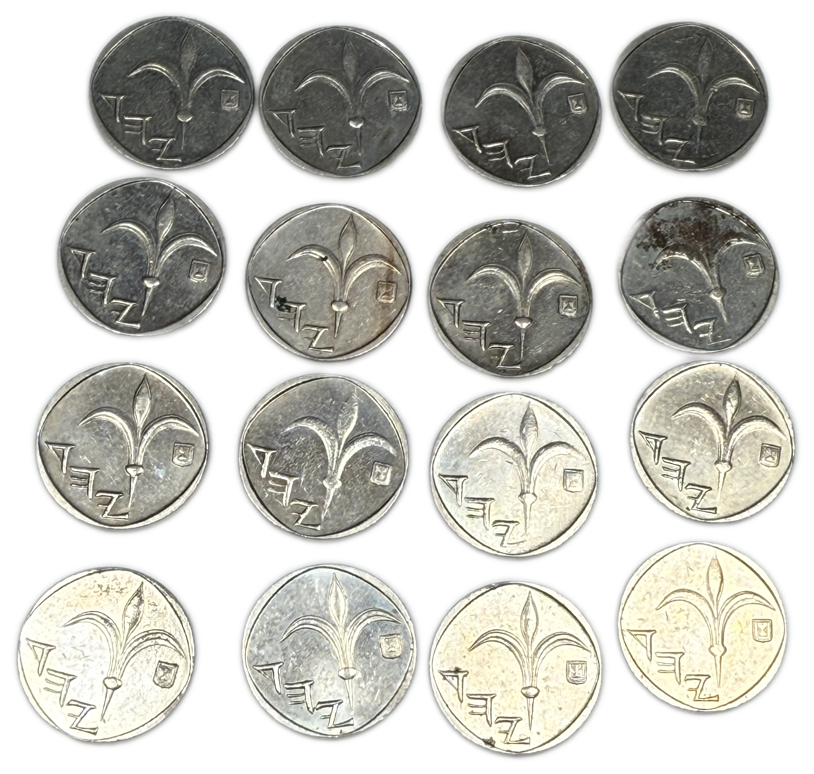 Israel - Group of 42 Coins - 1 and 5 Sheqalim - “Hanukkah” - 1 4