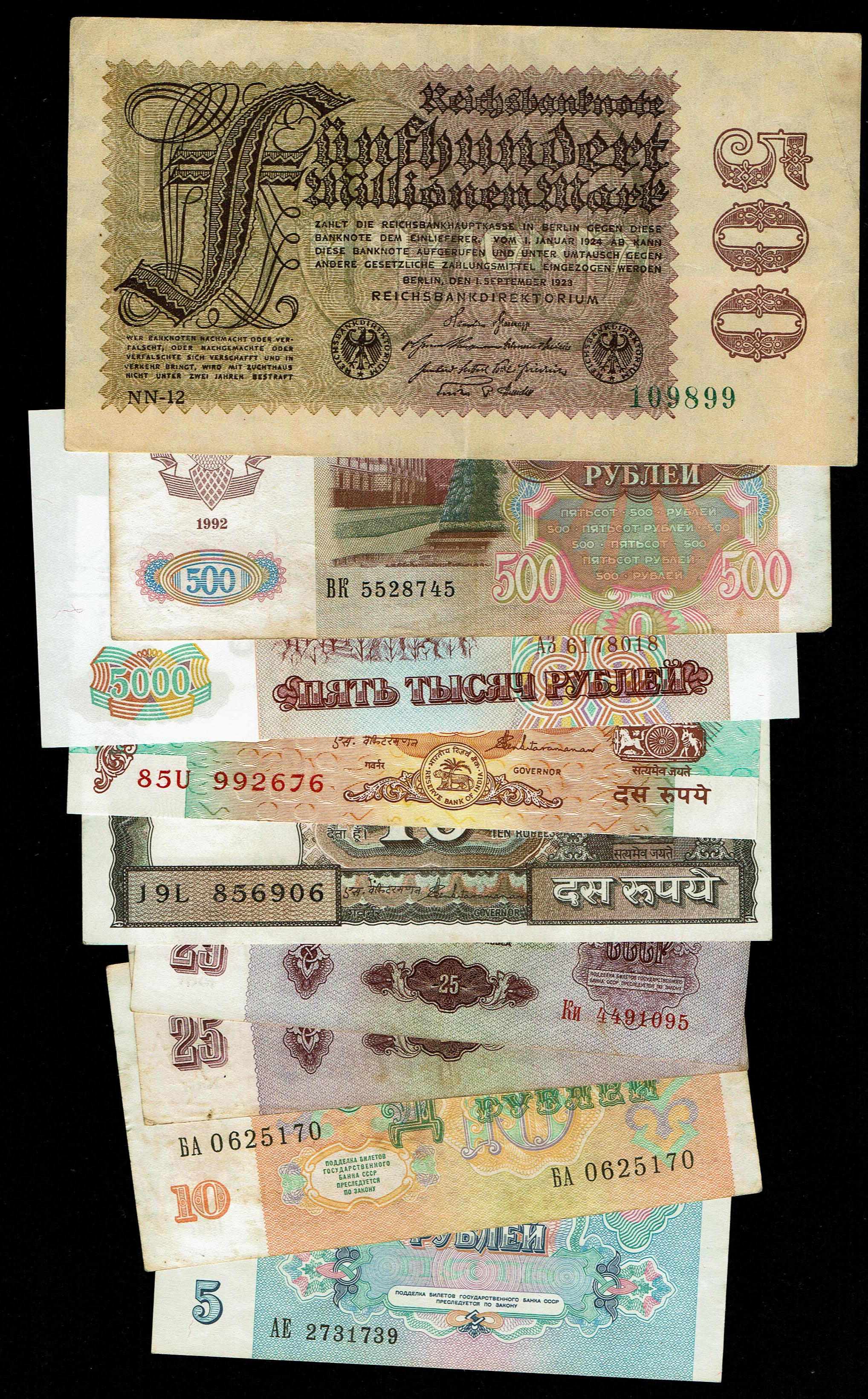 World - Very Large Group of World Banknotes - Various Countries, Years and Conditions - 1 9