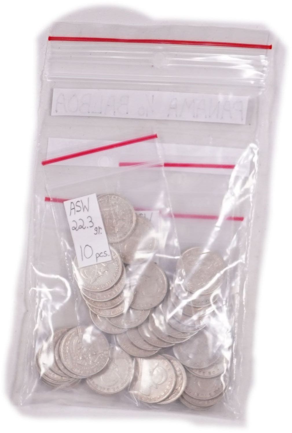Panama - Group of 40 One-Tenth Balboa Coins - Silver 900, Approx. 98.7g, Approx. 88.8g Pure Silver (2.86 oz) - 1 1