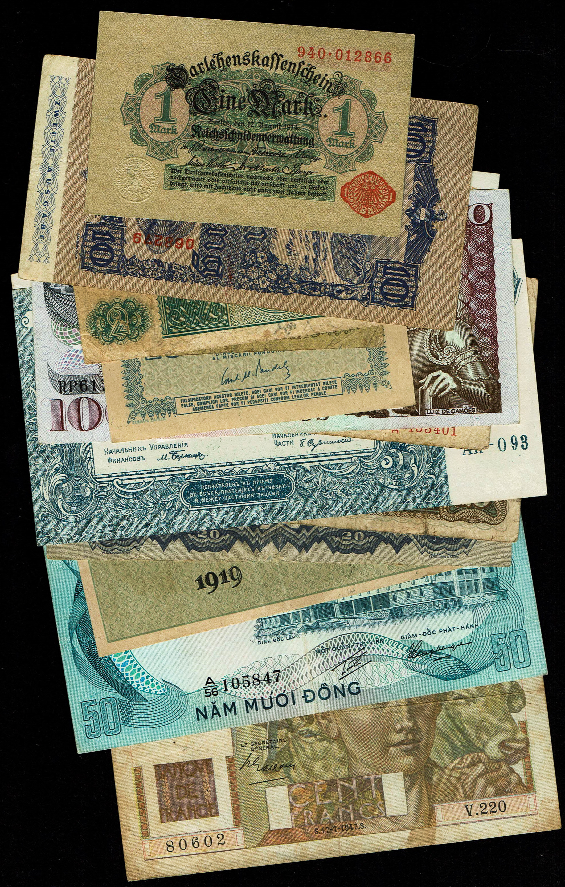 World - Very Large Group of World Banknotes - Various Countries, Years and Conditions - 1 4