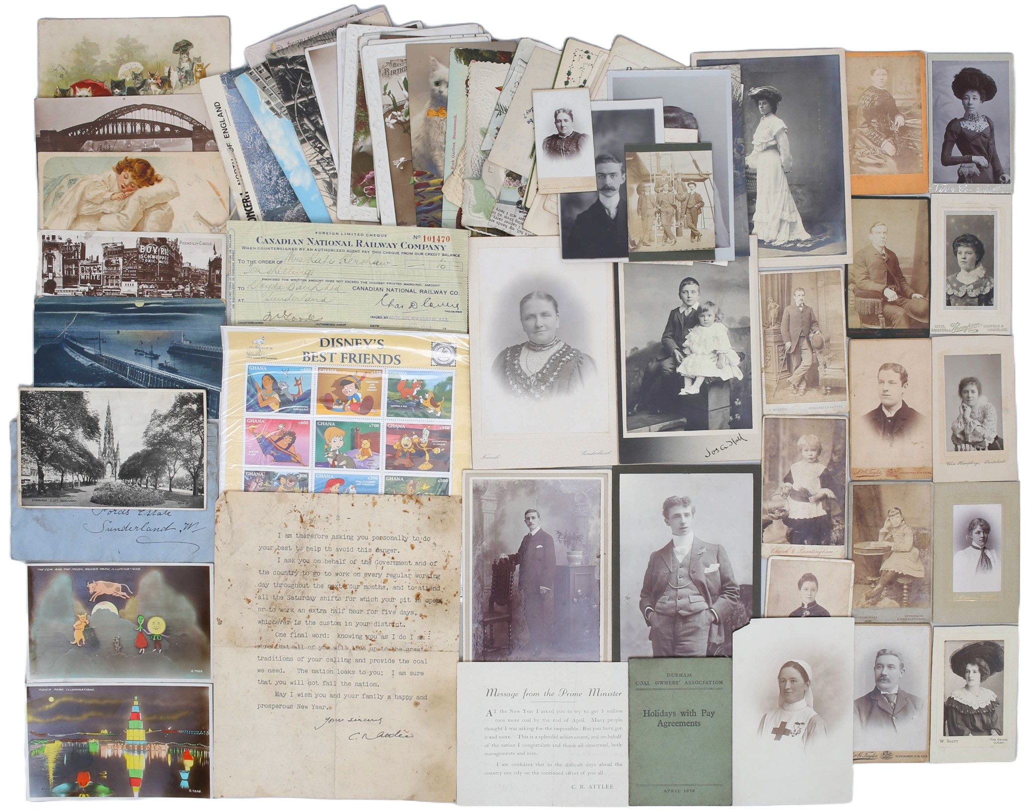Mixed Collection of Vintage Postcards, Photographs, A Letter from Clement Attlee Sent to Miners in 1951 and Ghana ... - 1 1
