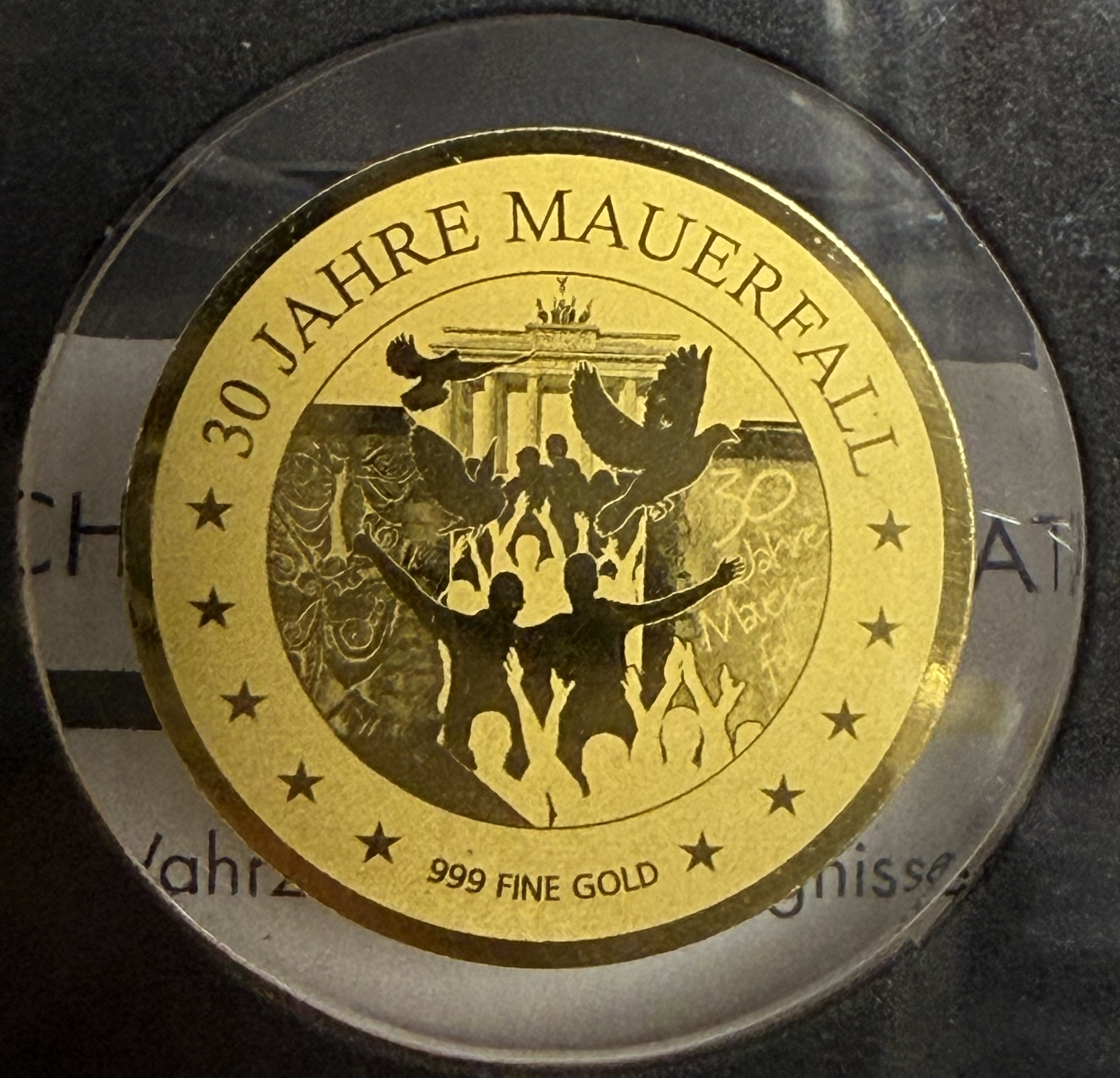 Chad - 30th Anniversary of the Fall of the Berlin Wall Collection - 11×3,000 Franc Coins - .999 Gold, Approximately ... - 1 12
