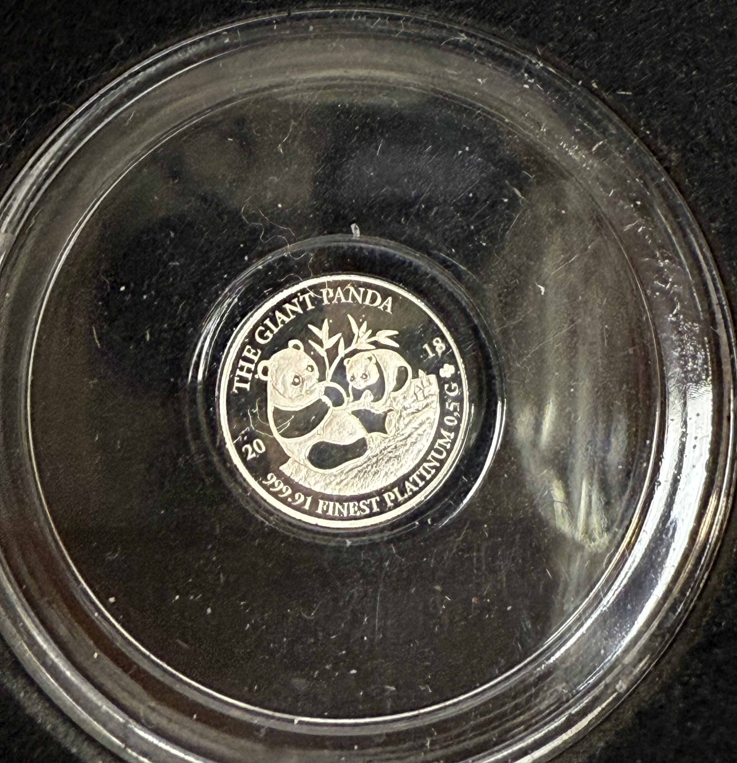 Solomon Islands - Set of 3 Giant Panda Coins 2018 - .999991 Gold, .99999 Silver and .99991 Platinum, 3 Coins x 0.5g ... - 1 4