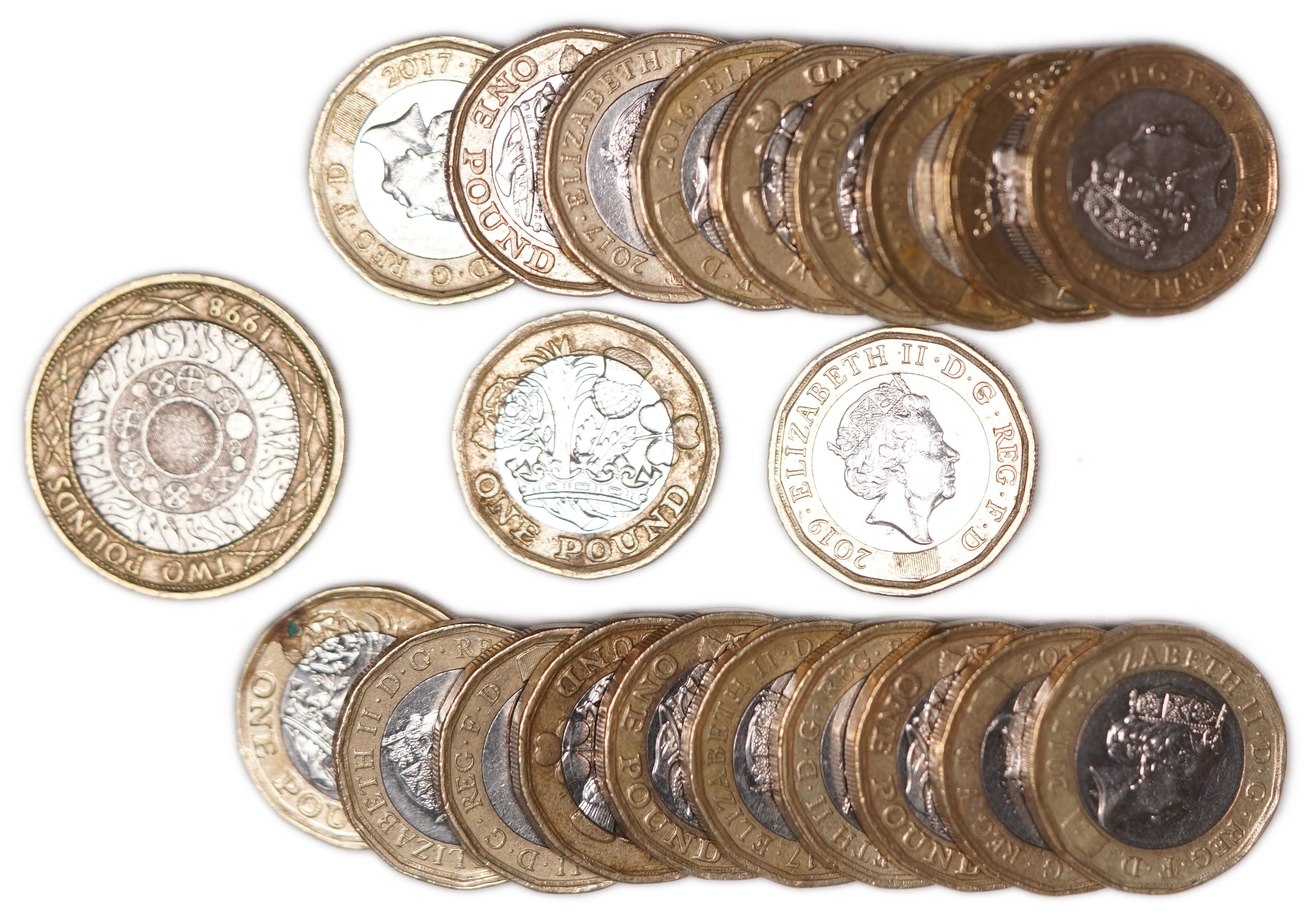 Great Britain - Lot of 22 Coins: 21 One Pound Coins and One Two Pound Coin - Various Types and Years - 1 0