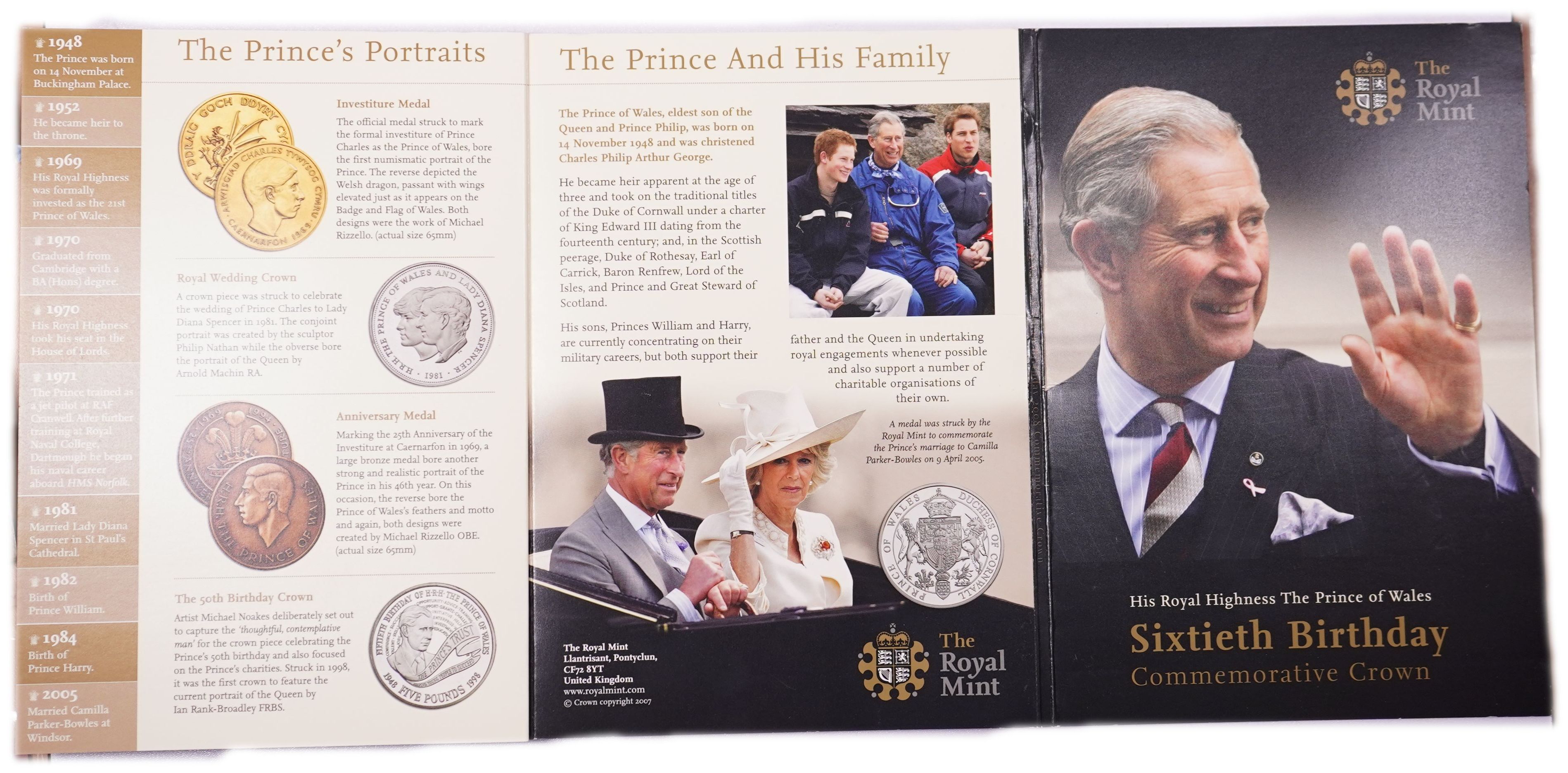 Great Britain - Set of 2 2008 £5 Coins - 60th Birthday of the Prince of Wales - Official Royal Mint Presentation ... - 1 5