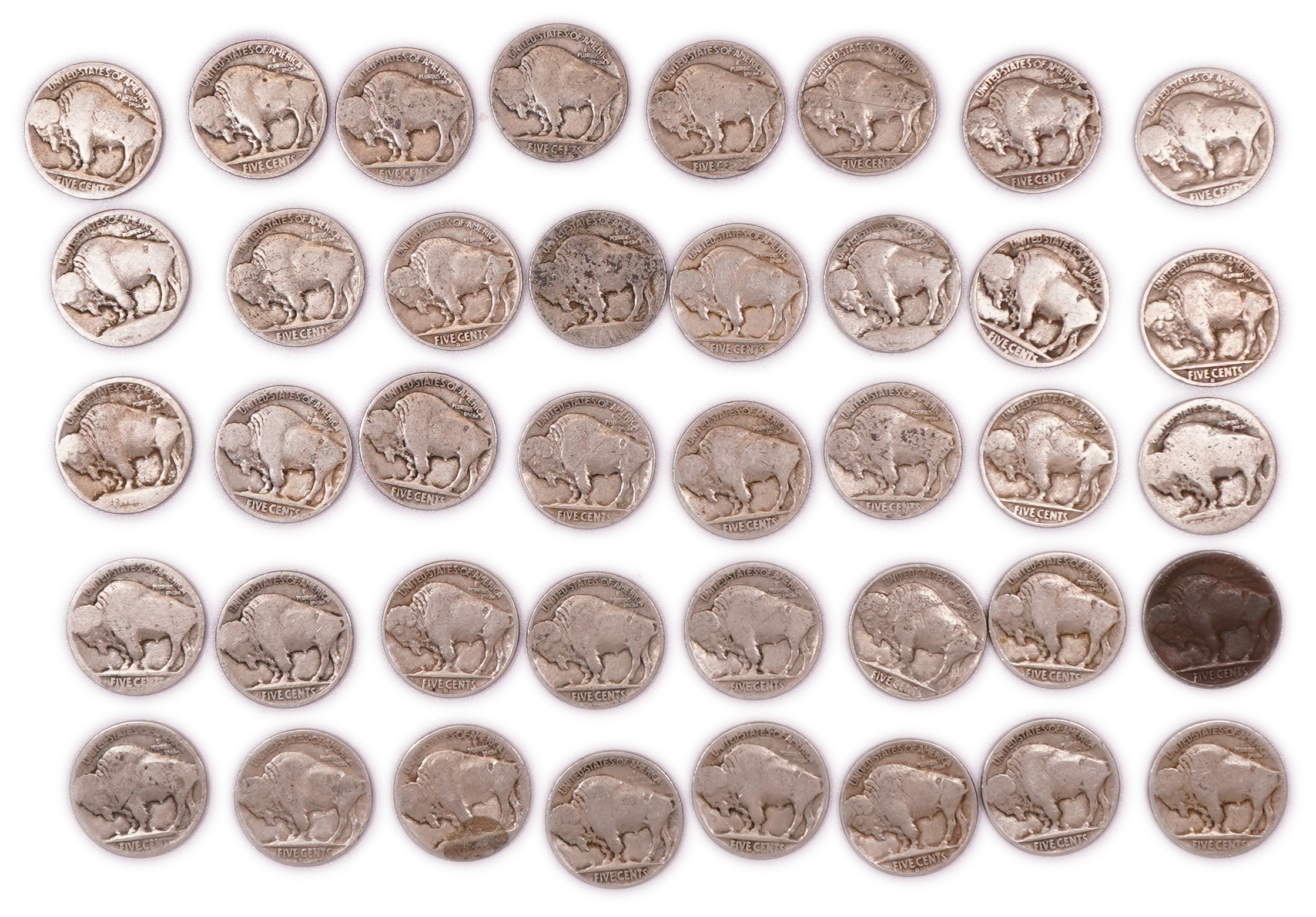 United States - Group of 40 Buffalo Nickels - 5 Cents - Indian Head Series - Various Dates 1913-1938 - 1 1